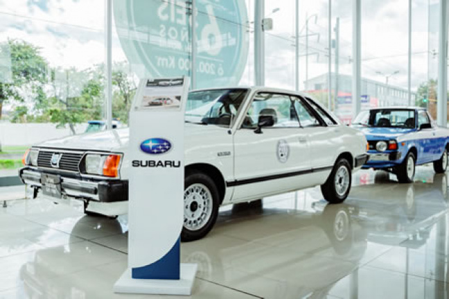 Subaru exhibe su legado histórico