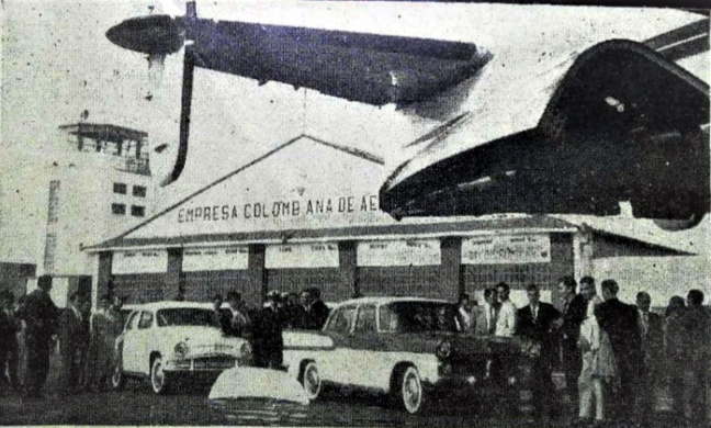 ¡Llegaron los nuevos Simca 1958 a Bogotá!
