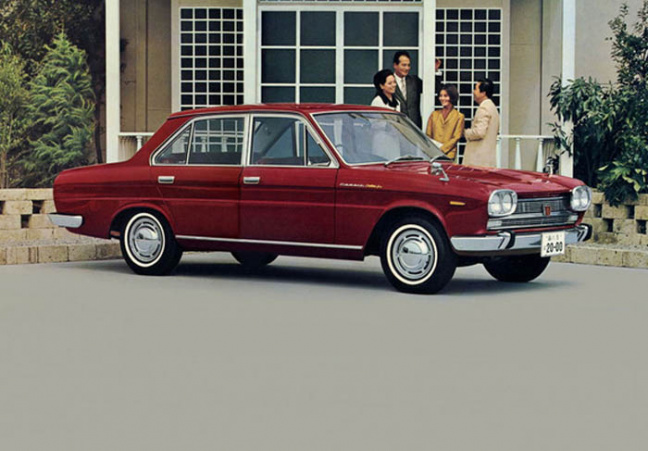 Nissan Cedric 130: cuerpo italiano y corazón japonés 1966 - 1968