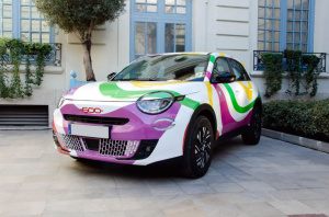 El Nuevo Fiat 600 y dEmo sorprenden en la Semana del Arte de Madrid