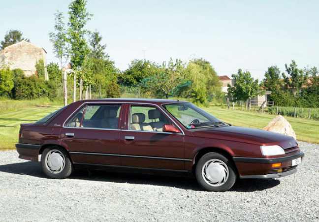 Renault 25 Limousine (1985-1986)