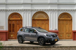 Renault presenta en Colombia su nueva Duster Iconic