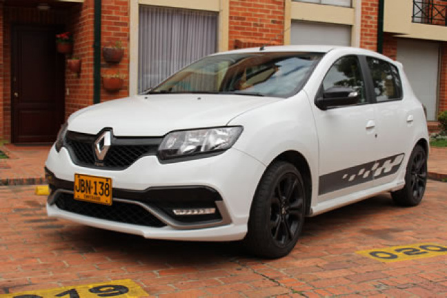 Renault Sandero RS prueba de ruta