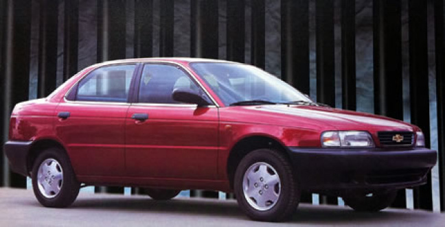 Historia del Chevrolet Esteem