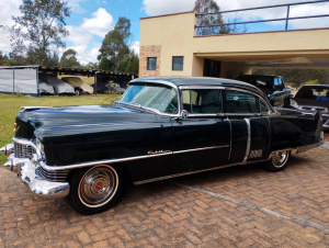 Cadillac Fleetwood 1954