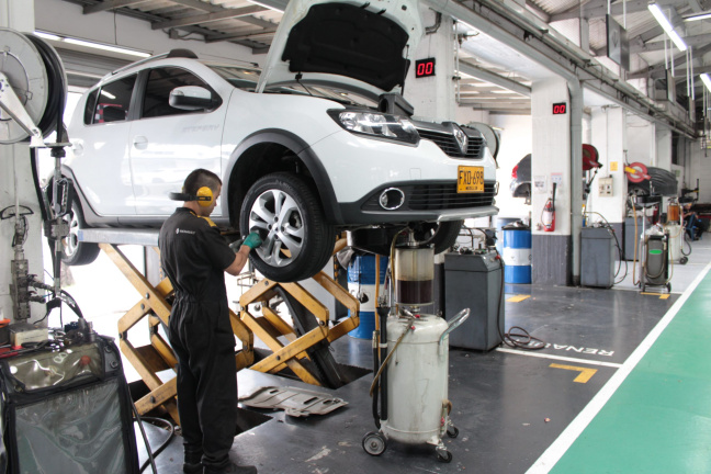 Renault Sofasa aconseja sobre mecánica, ahorro y seguridad al conducir