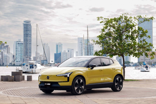 Volvo continúa electrificando a Colombia