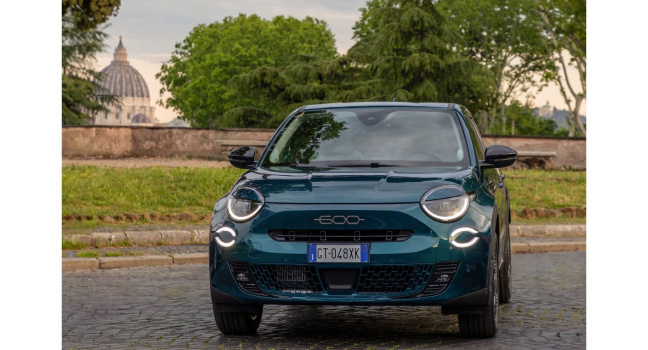 Fiat y su flota electrificada se destacaron en Roma
