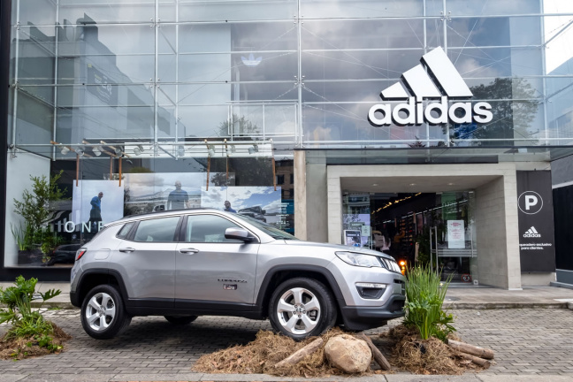 Jeep® y Adidas  One With All