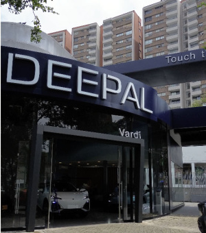 Deepal y Changan inauguran nueva vitrina en Medellín