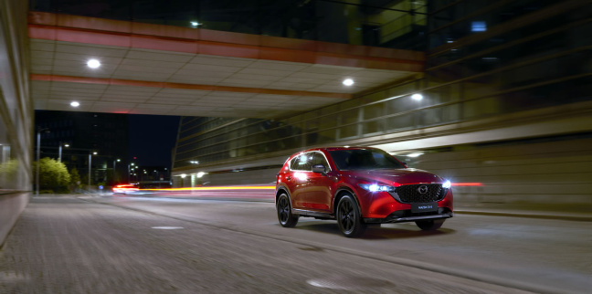 Mazda CX-5 se actualiza y hace gala de su nueva versión Carbon Edition