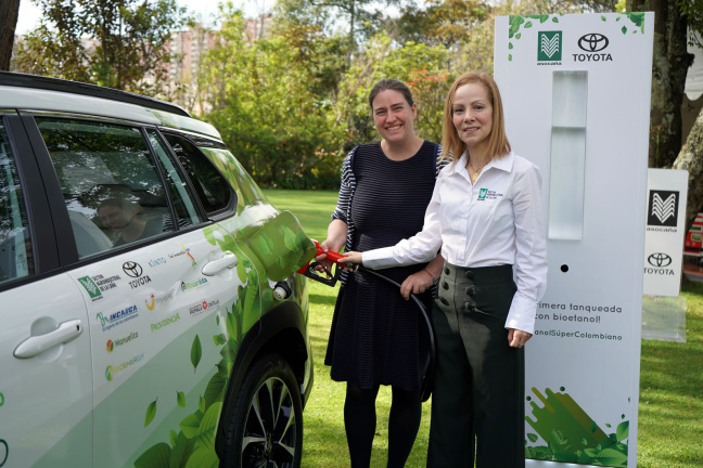 Asocaña y Toyota presentan opción de movilidad sostenible con bioetanol 100 % colombiano