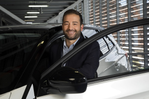Rodrigo Pineda asume la gerencia comercial de Peugeot y Opel